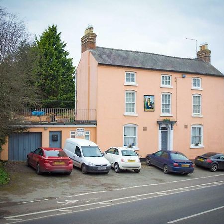 The Benbow Inn At Ruyton-Xi-Towns 外观 照片