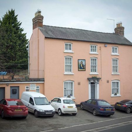 The Benbow Inn At Ruyton-Xi-Towns 外观 照片